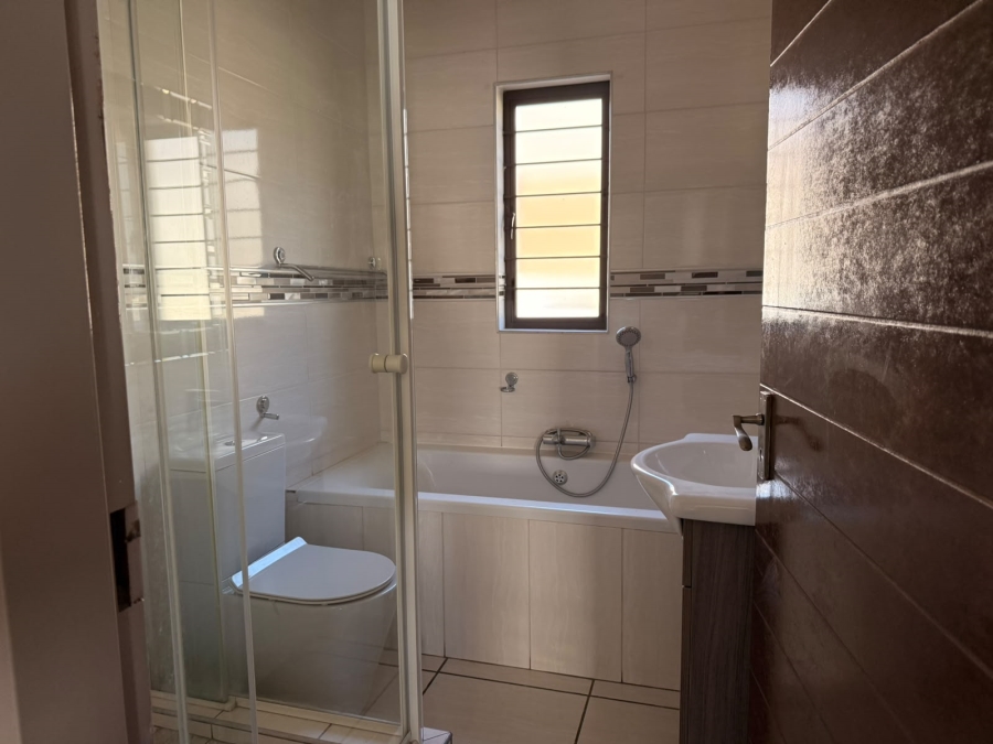 3 Bedroom Property for Sale in Geelhoutpark North West